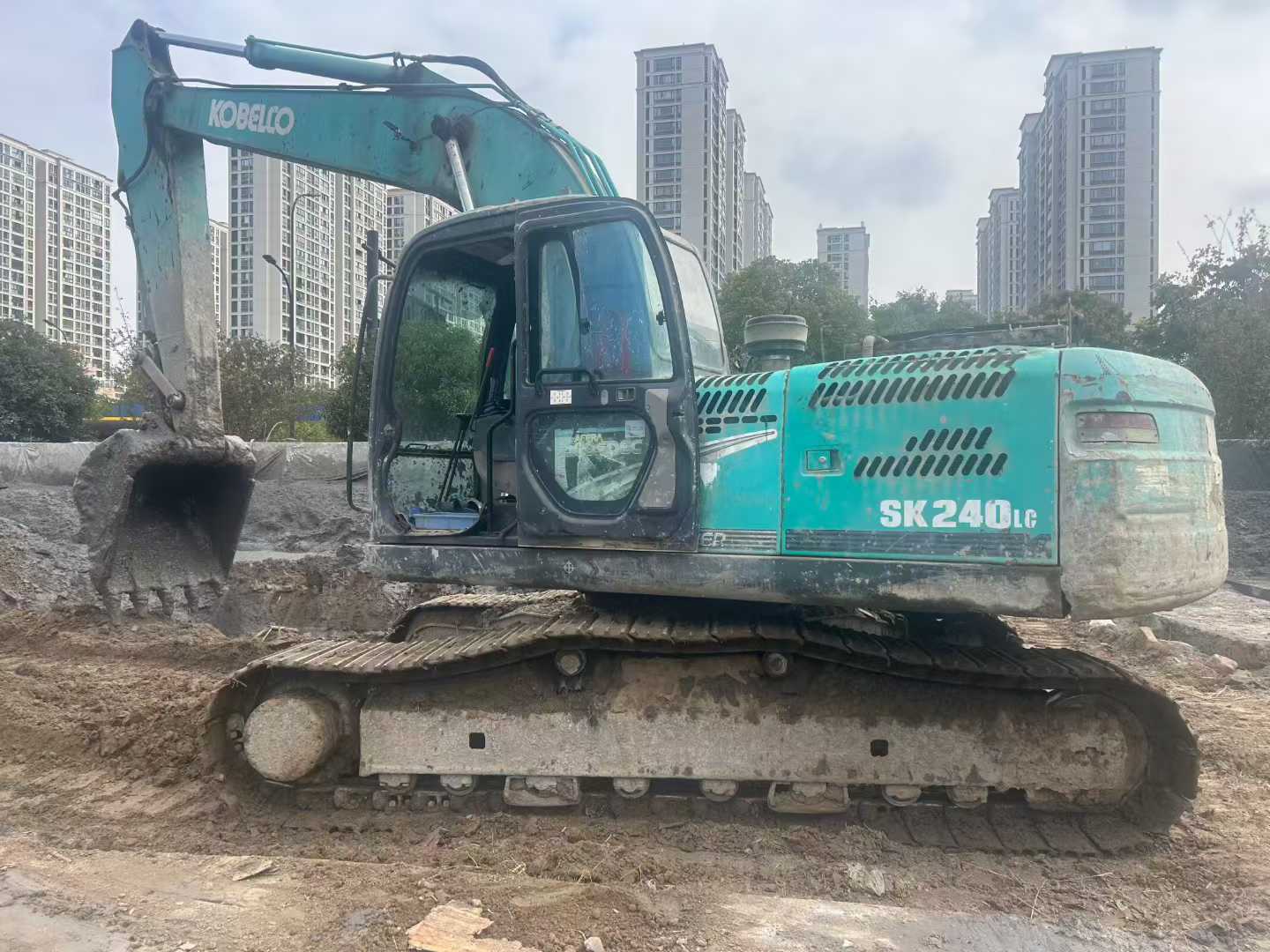 Used Kobelco SK210 Excavator 2016 Model / 5