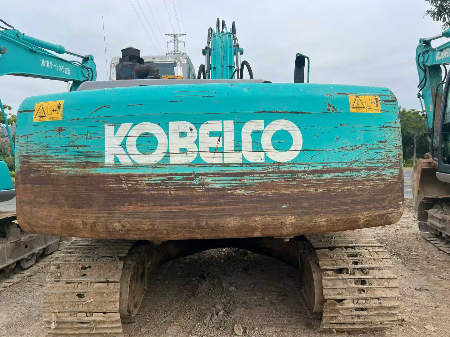 Used Kobelco SK200 Excavator 2016 Model / 9