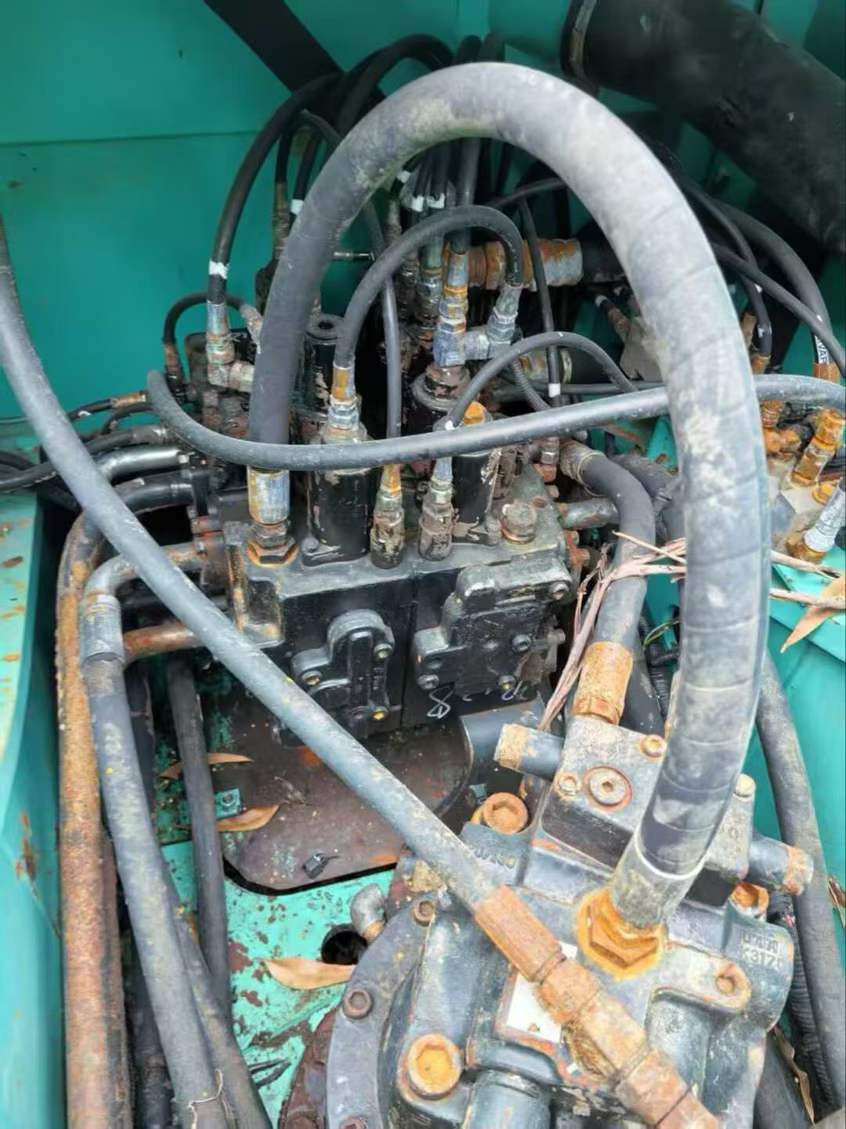 Used Kobelco SK2008 Excavator 2016 Model / 5