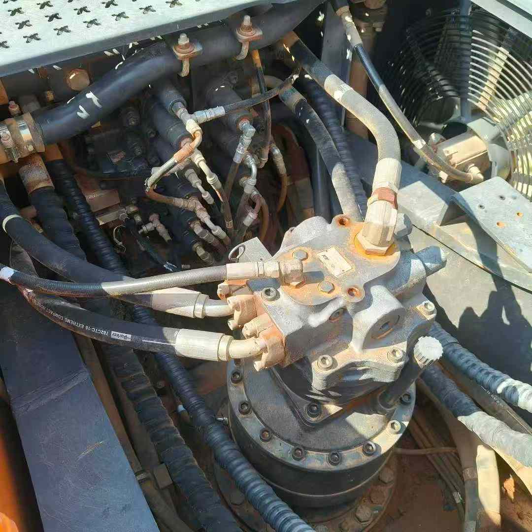 Used Doosan DX80 Excavator 2020 Model / 6