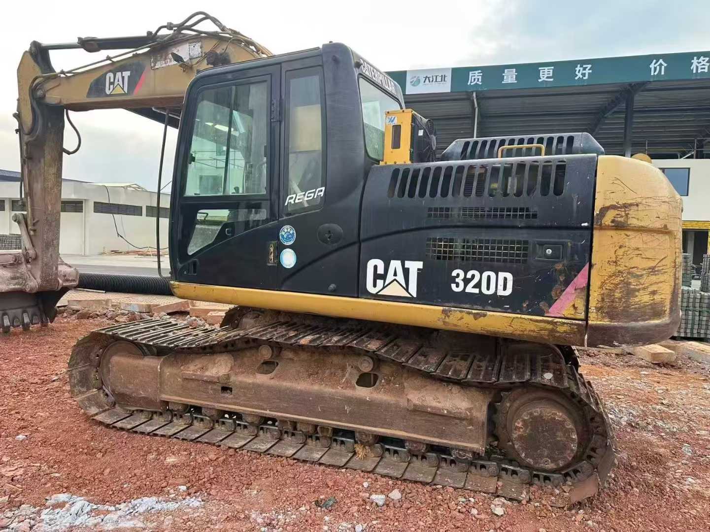 Used Caterpillar CT18 Excavator 2016 Model