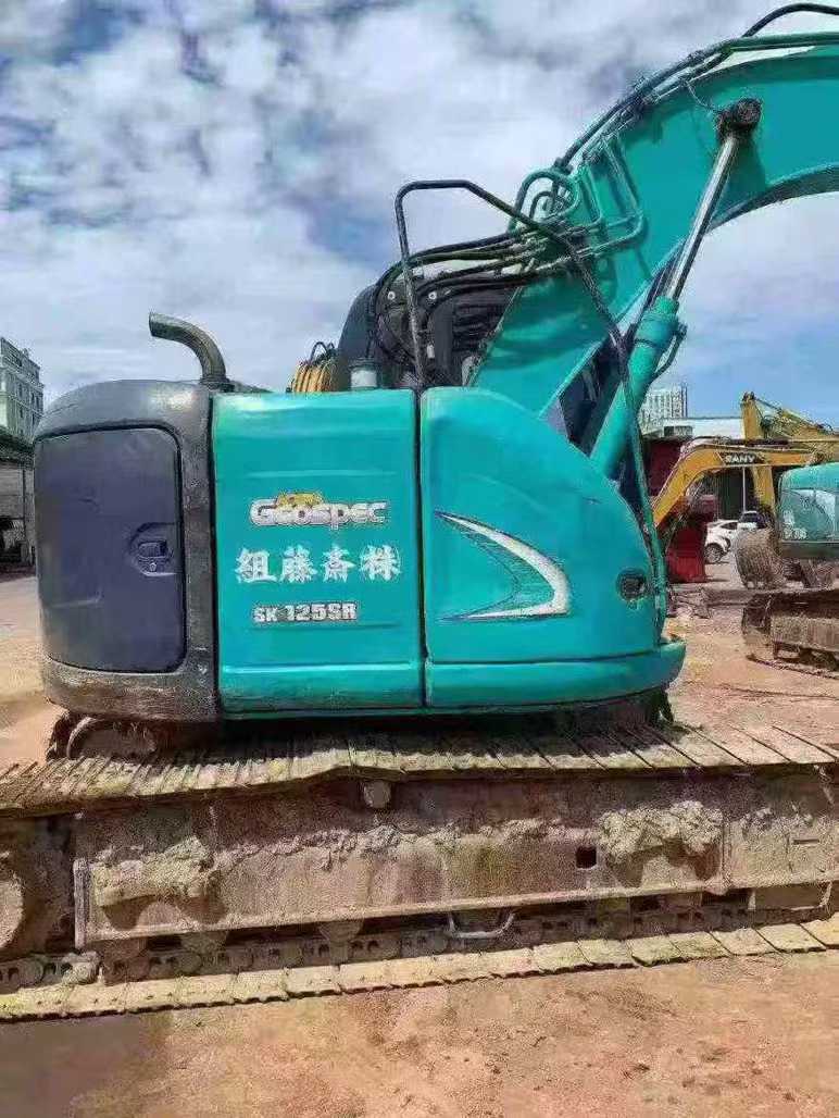Used Kobelco SK125SR Excavator 2016 Model / 2