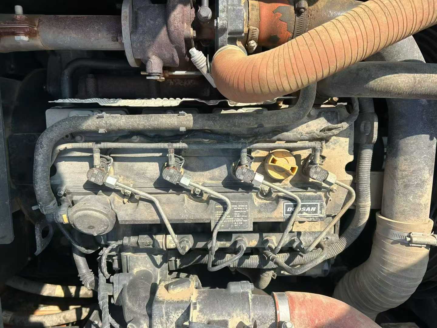 Used Doosan DH130LC-V Excavator 2016 Model / 4