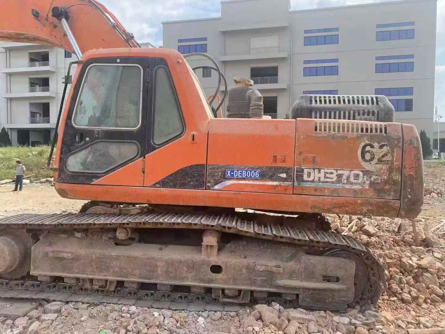 Used Doosan DL300 Excavator 2016 Model