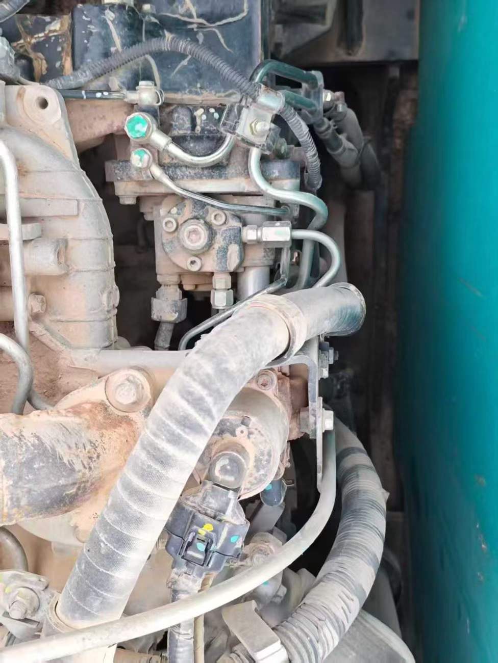 Used Kobelco SK210 Excavator 2013 Model / 6