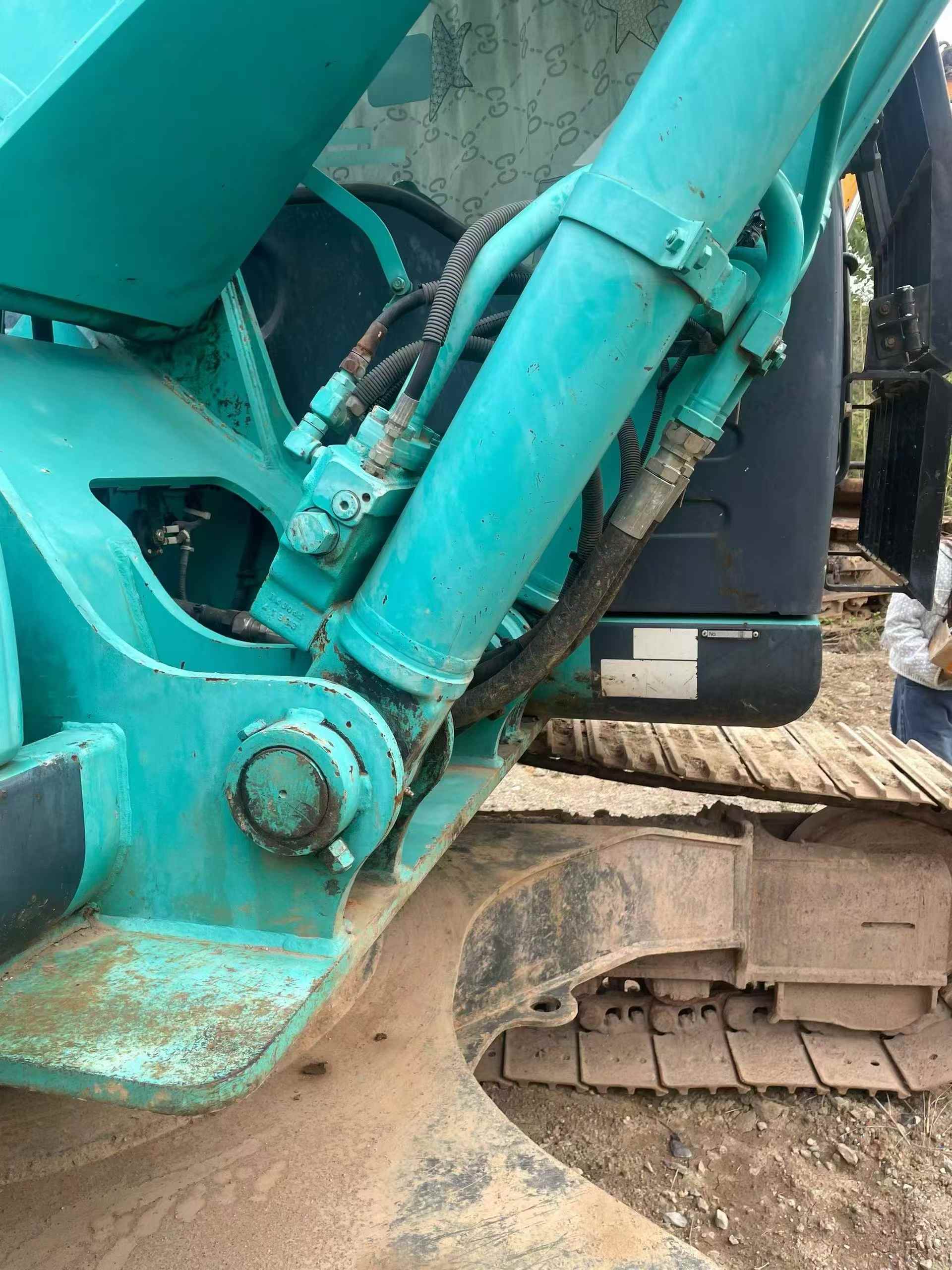 Used Kobelco SK210 Excavator 2019 Model / 3