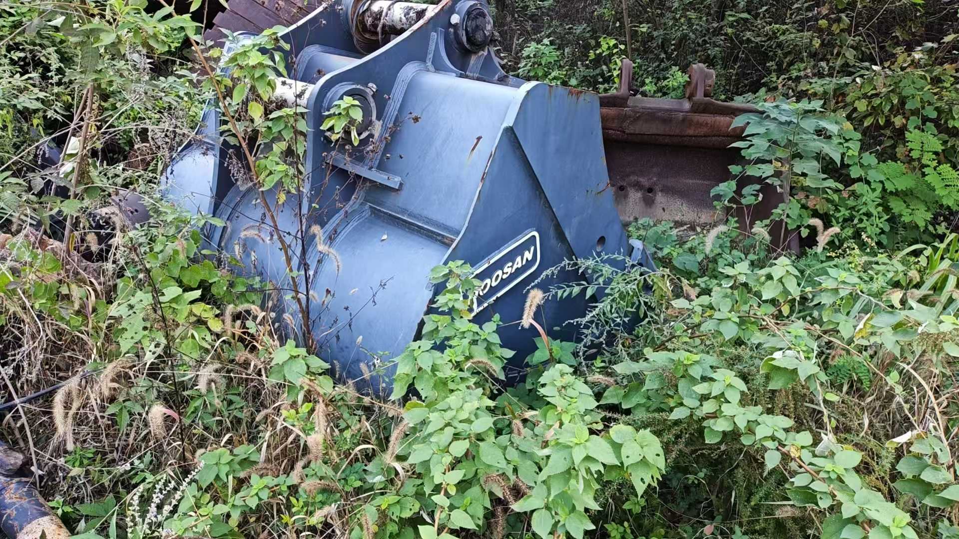 Used Doosan DX500 Excavator 2016 Model / 3