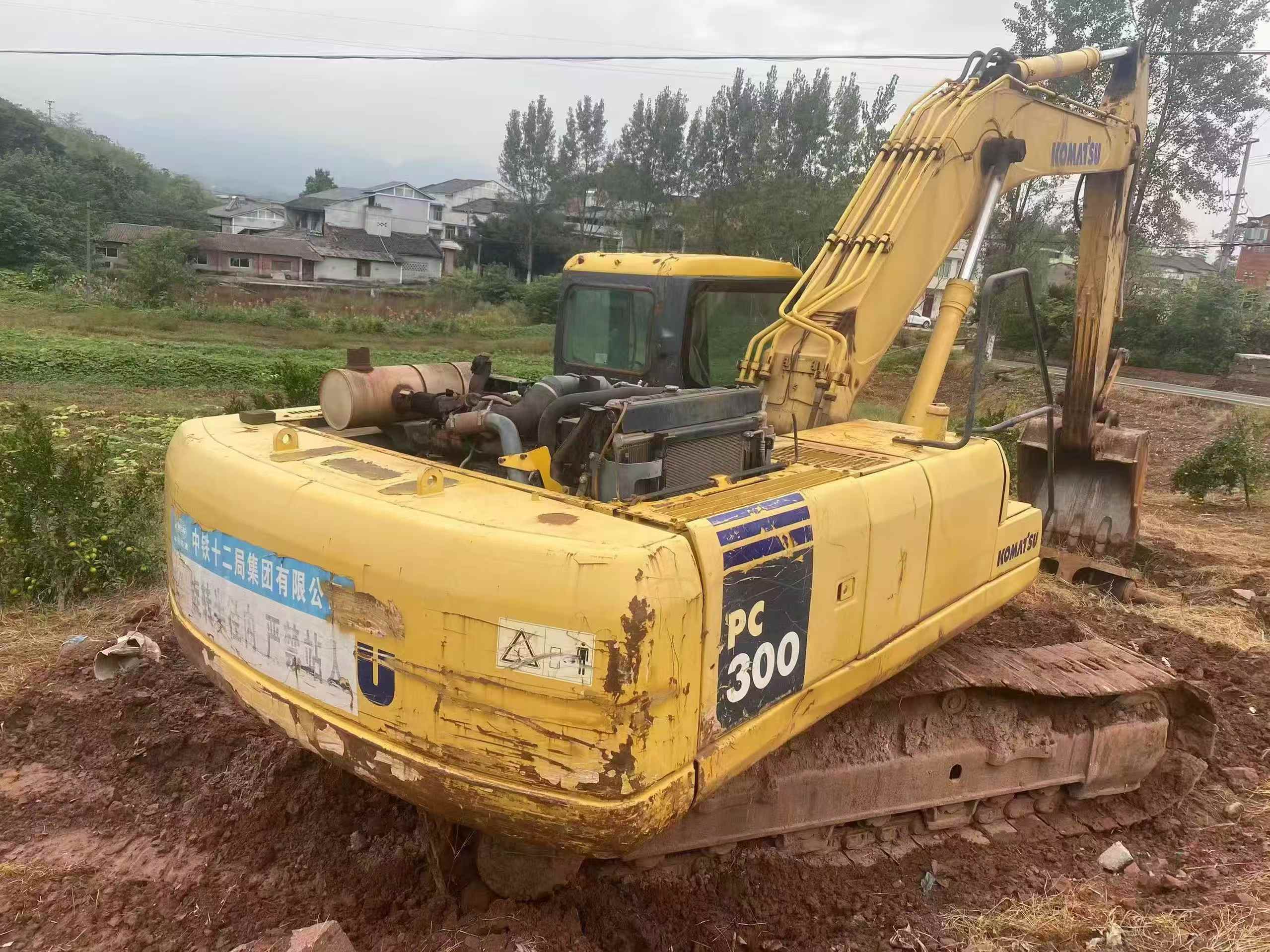 Used Komatsu PC300-7 Excavator 2011 Model