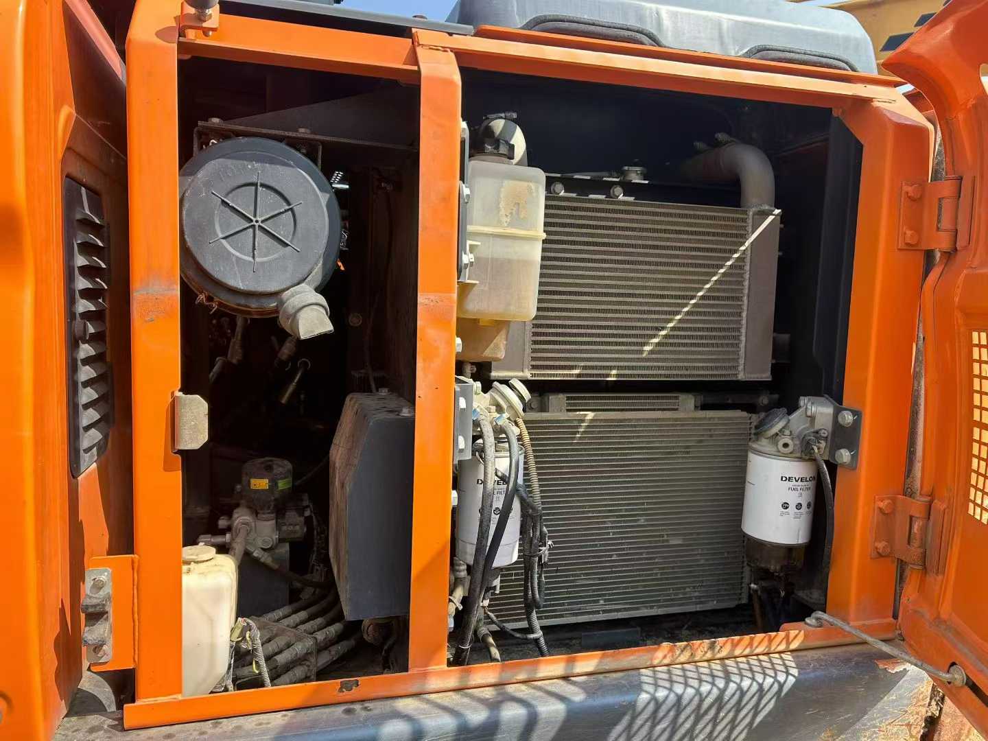 Used Doosan DH130LC-V Excavator 2016 Model / 8