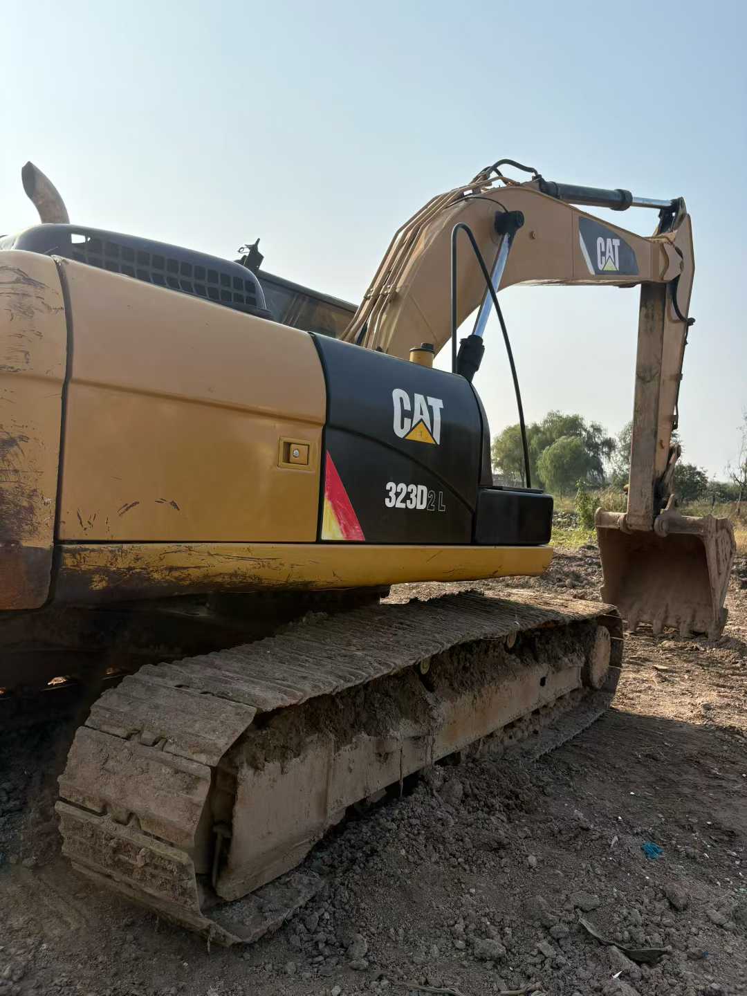 Used Caterpillar 323D2L Excavator 2014 Model / 3