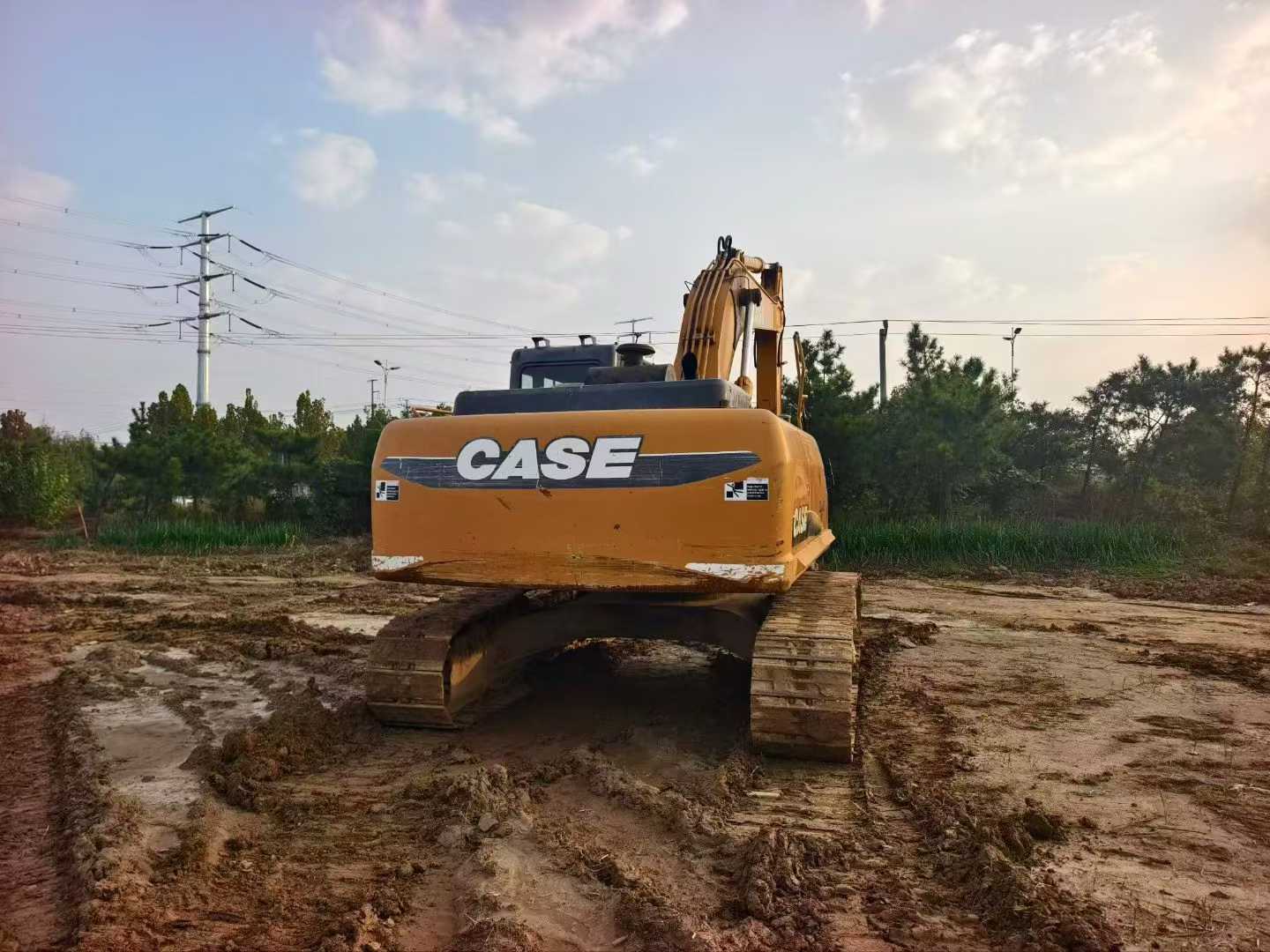 Used Case WX240 Excavator 2011 Model