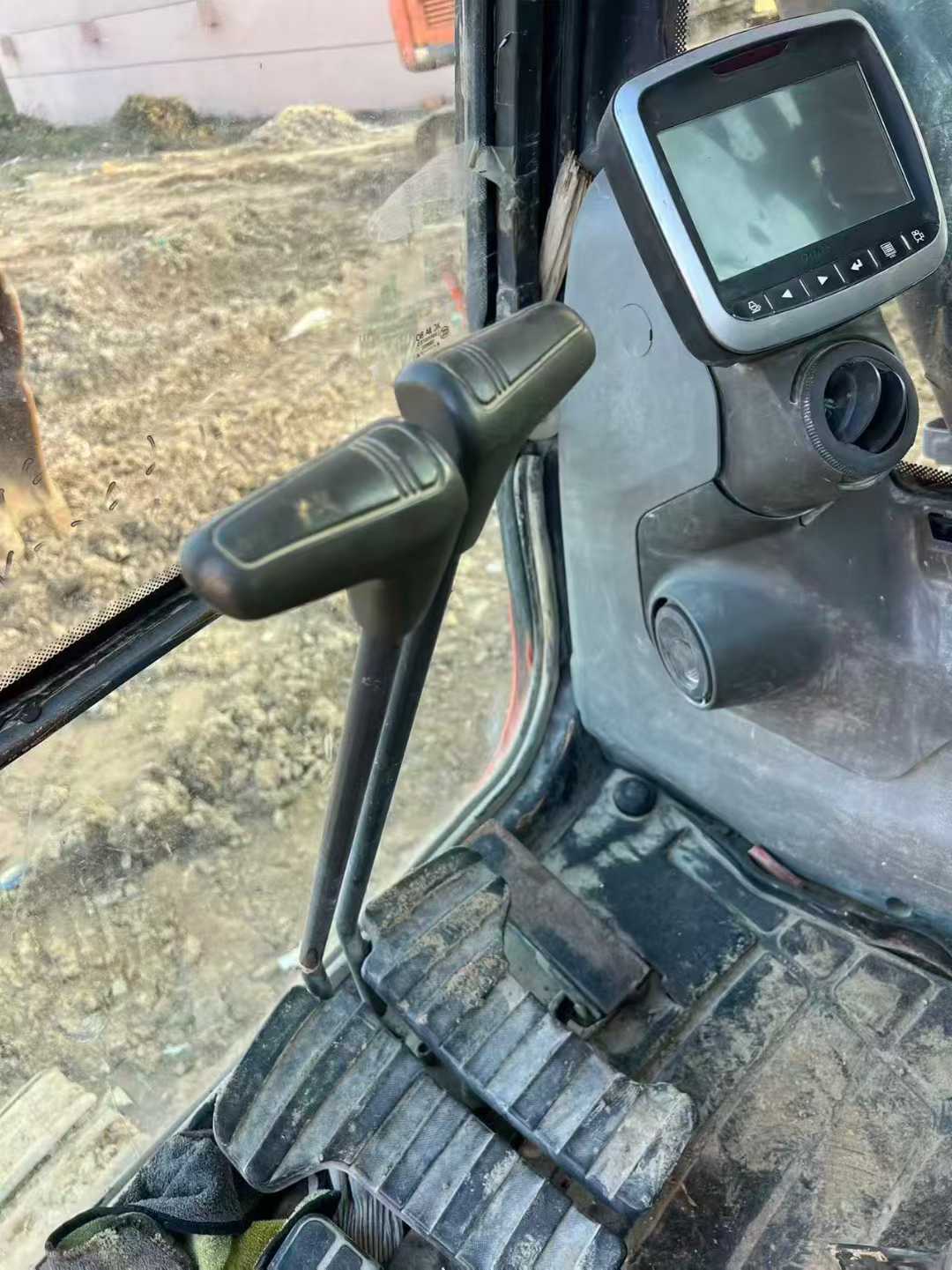 Used Doosan S225 Excavator 2018 Model / 5