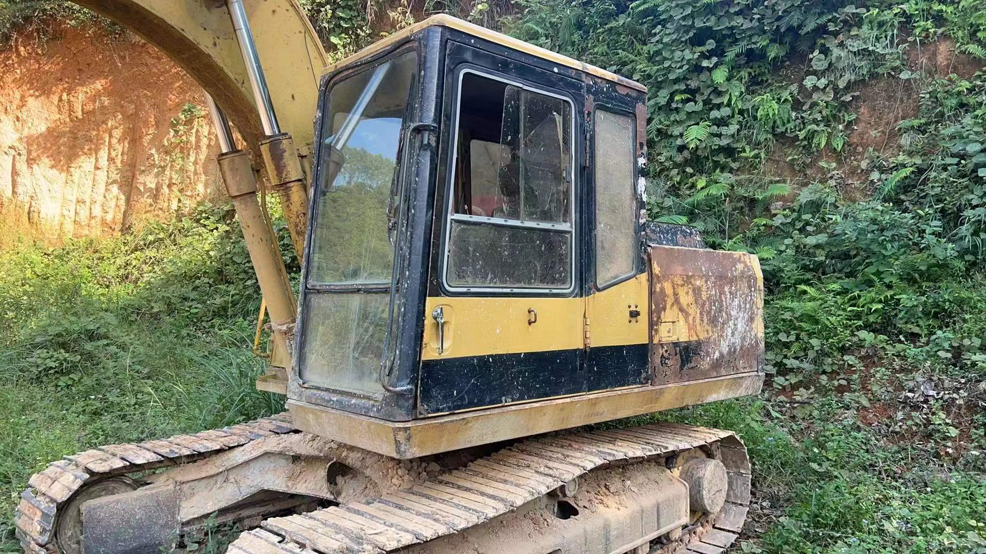 Used Caterpillar CT20 Excavator 2016 Model