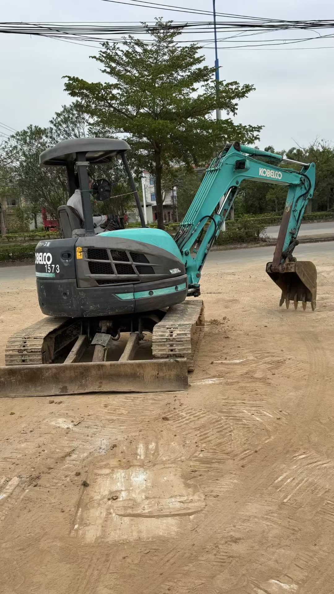 Used Kobelco SK40SR Excavator 2016 Model / 4