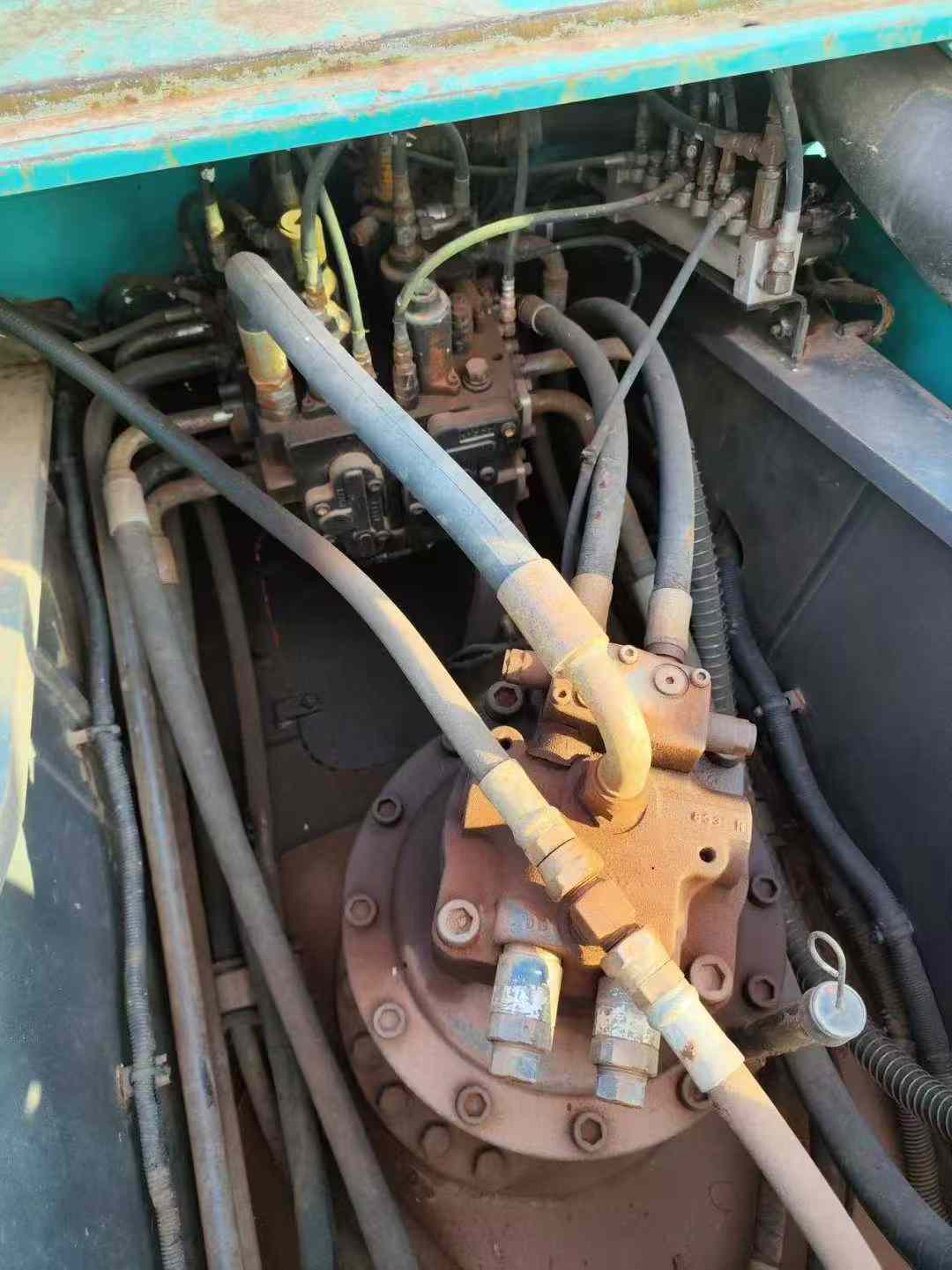 Used Kobelco SK350LC8 Excavator 2014 Model / 5