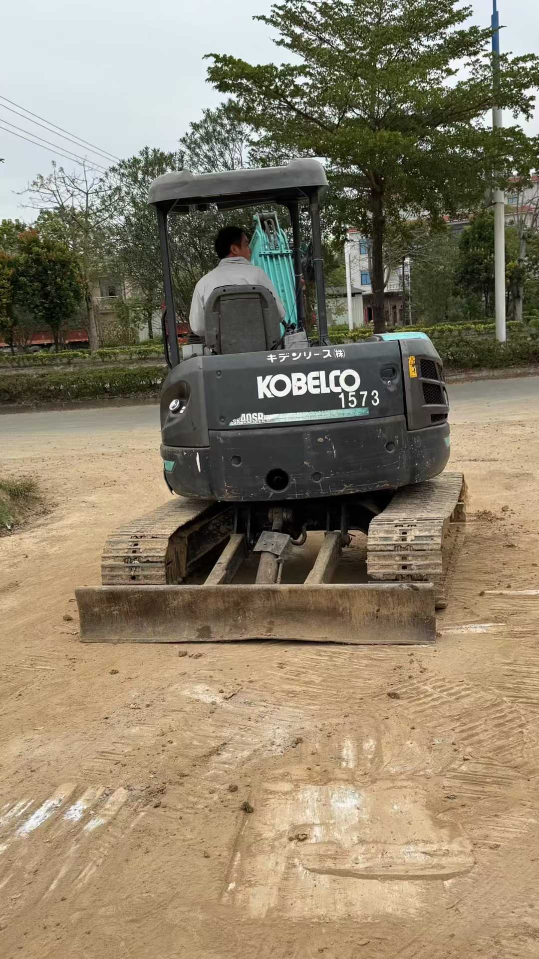 Used Kobelco SK40SR Excavator 2016 Model / 3