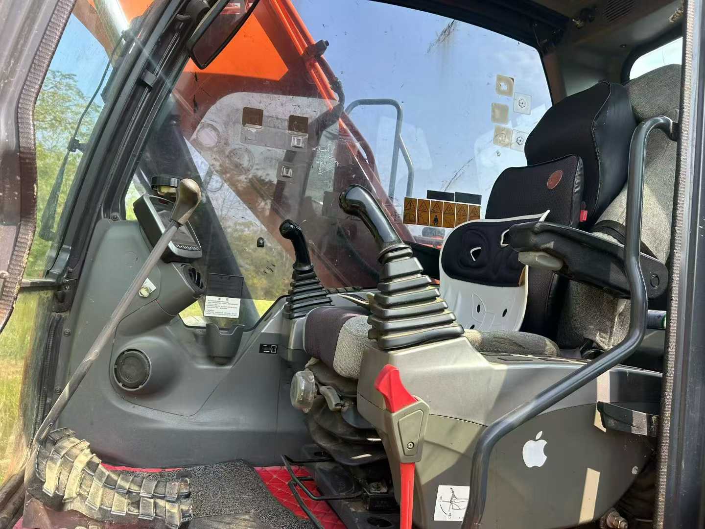 Used Doosan DH130LC-V Excavator 2016 Model / 7