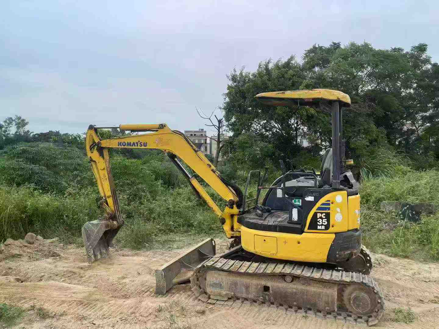 Used Komatsu PC35MR-3 Excavator 2016 Model