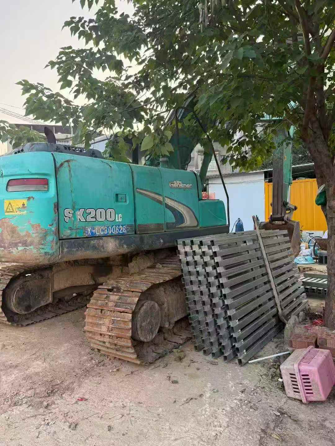 Used Kobelco SK200-8 Excavator 2016 Model / 2