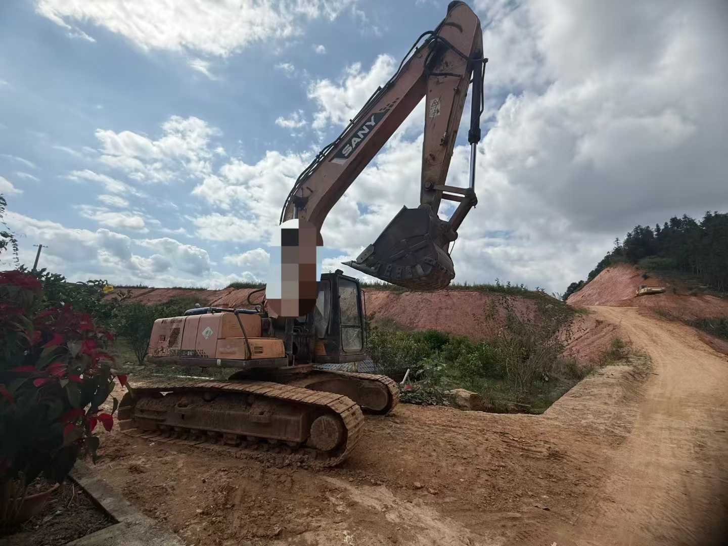 Used Sany SY215W Excavator 2014 Model