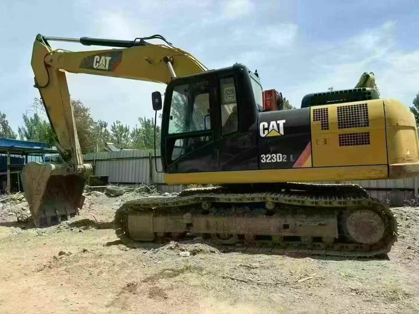 Used Caterpillar 323D2L Excavator 2014 Model