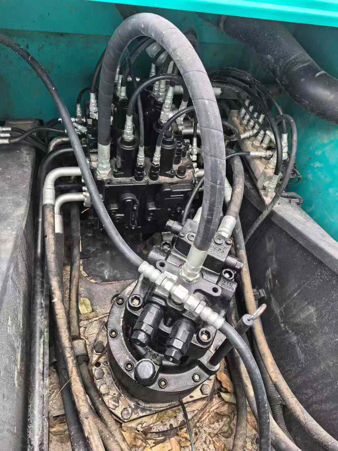 Used Kobelco SK2008 Excavator 2015 Model / 4