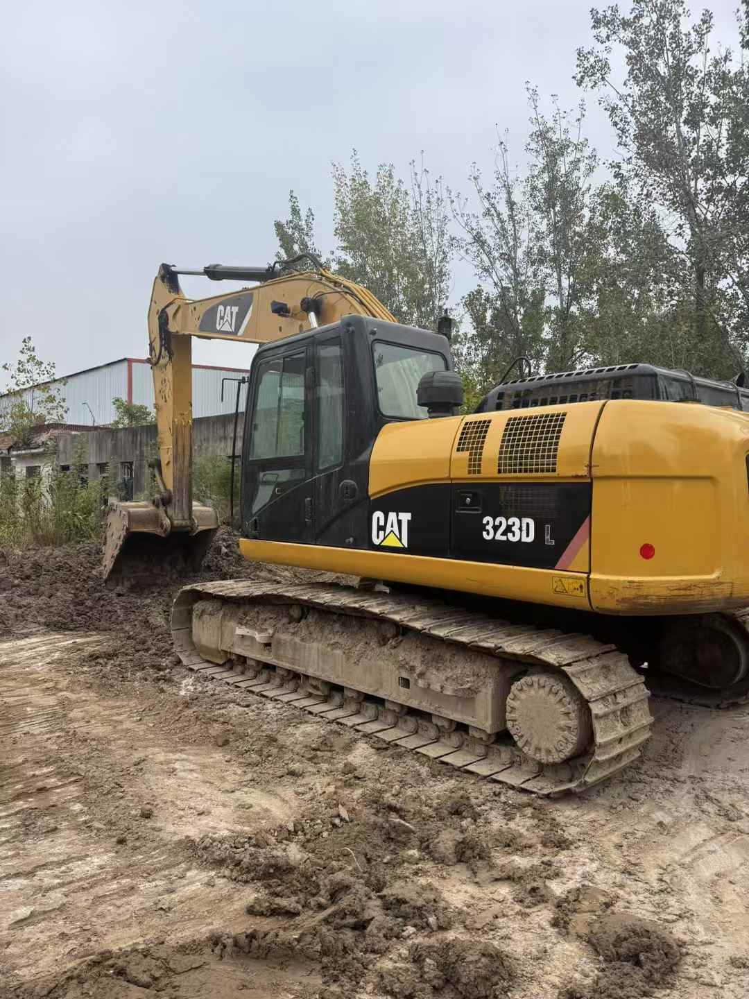 Used Caterpillar 323DL Excavator 2013 Model