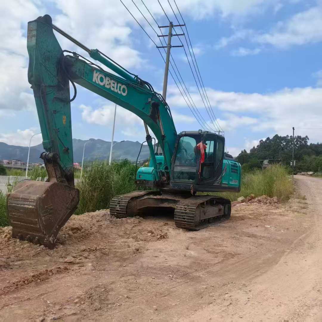 Used Kobelco SK200 Excavator 2023 Model / 7