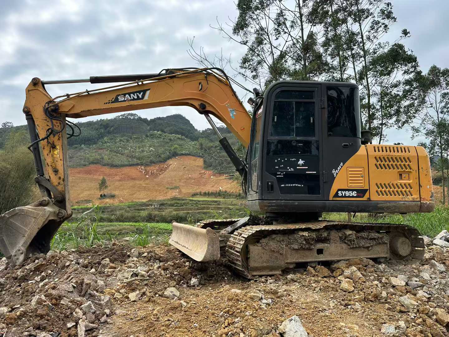 Used Sany SY95C Excavator 2016 Model