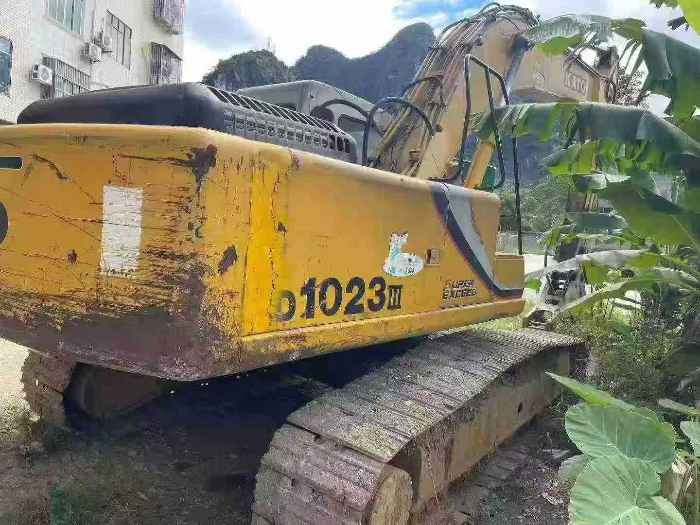 Used Kato HD1023 Excavator 2016 Model