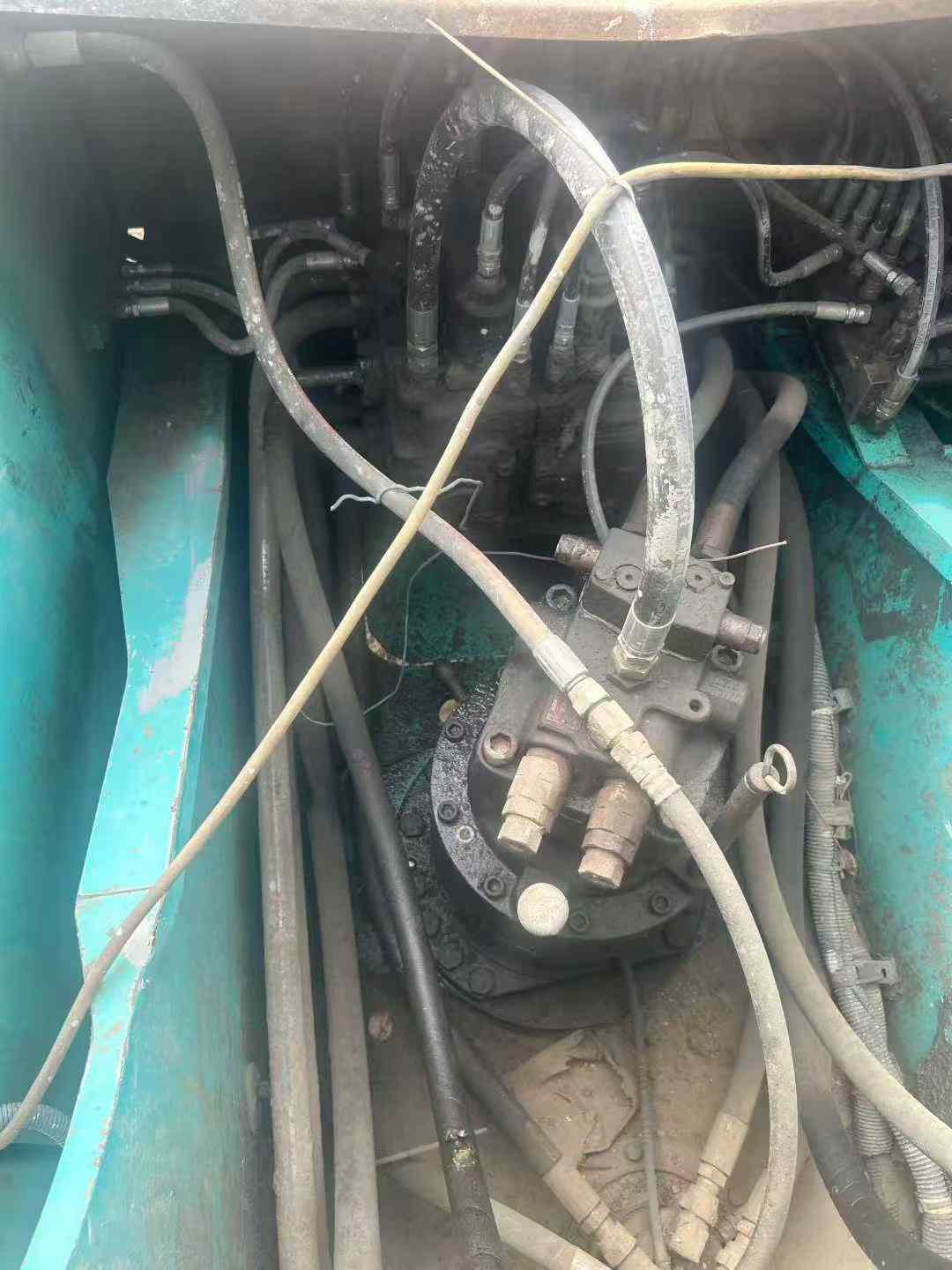 Used Kobelco SK210 Excavator 2016 Model / 7