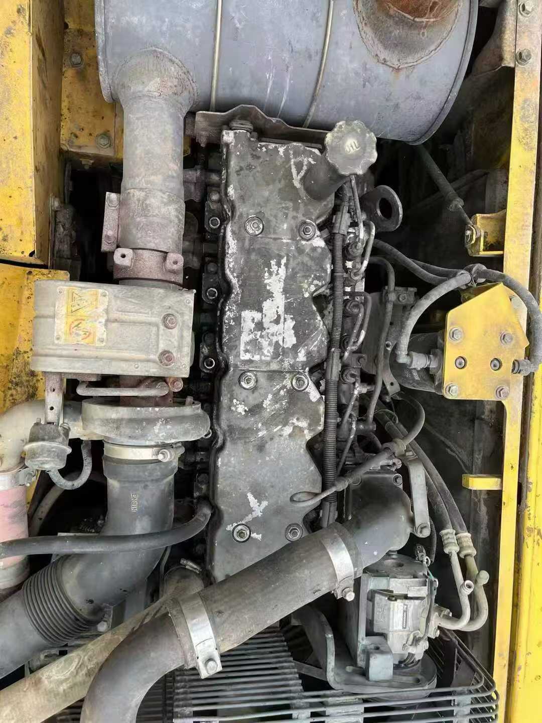 Used Komatsu PC220 Excavator 2016 Model