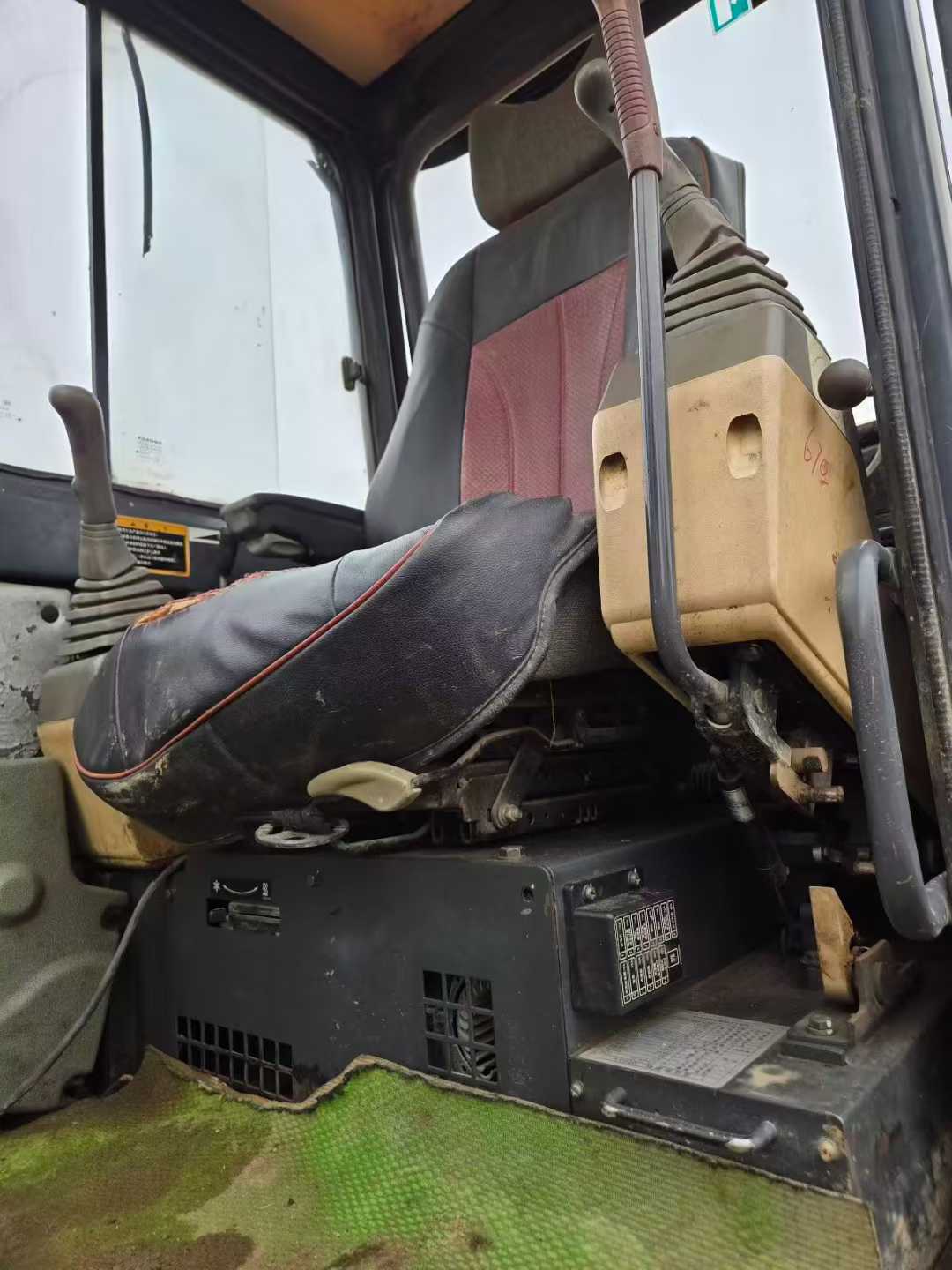 Used Doosan DH55 Excavator 2015 Model / 3