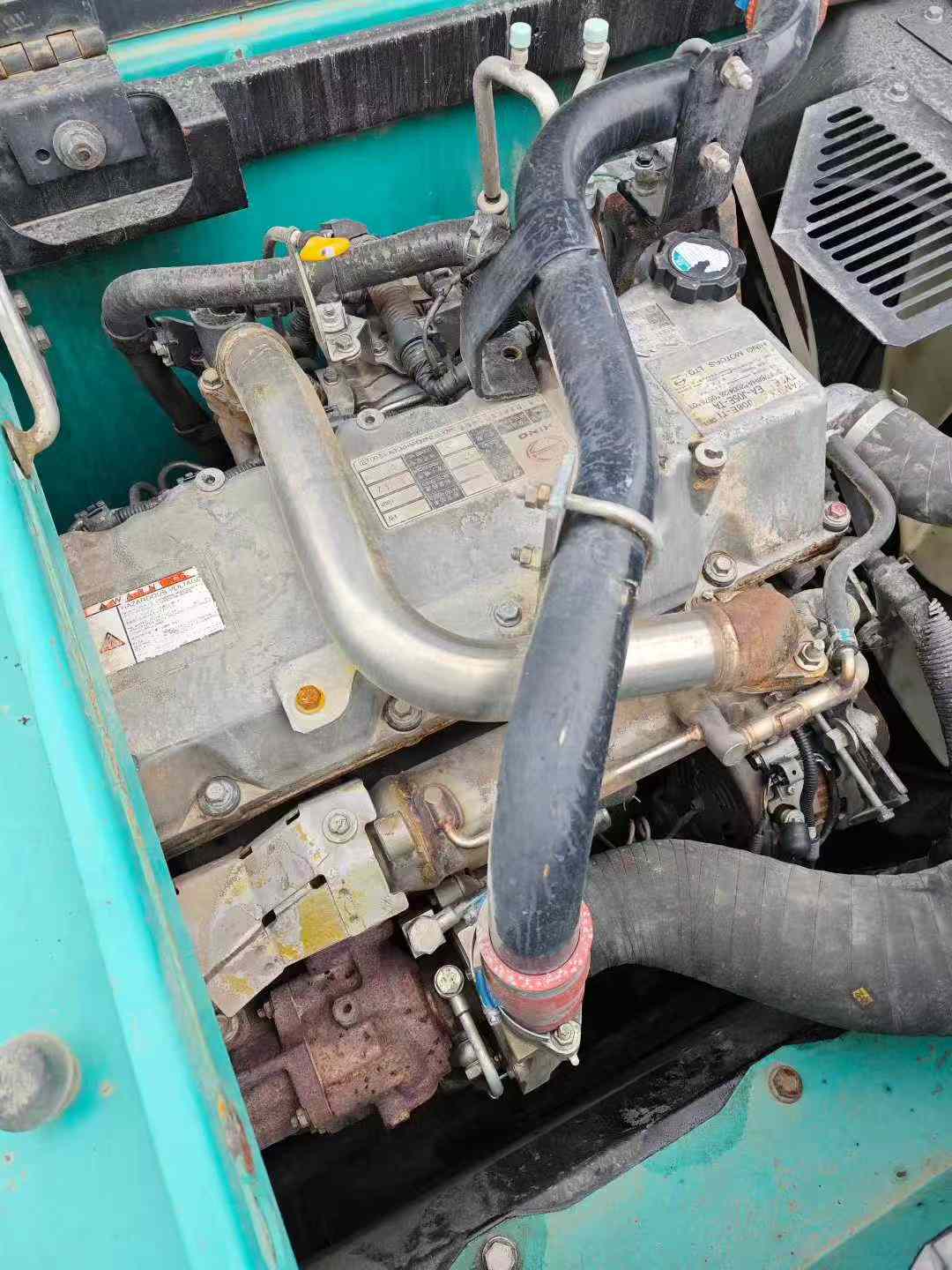 Used Kobelco SK200-10 Excavator 2016 Model / 3