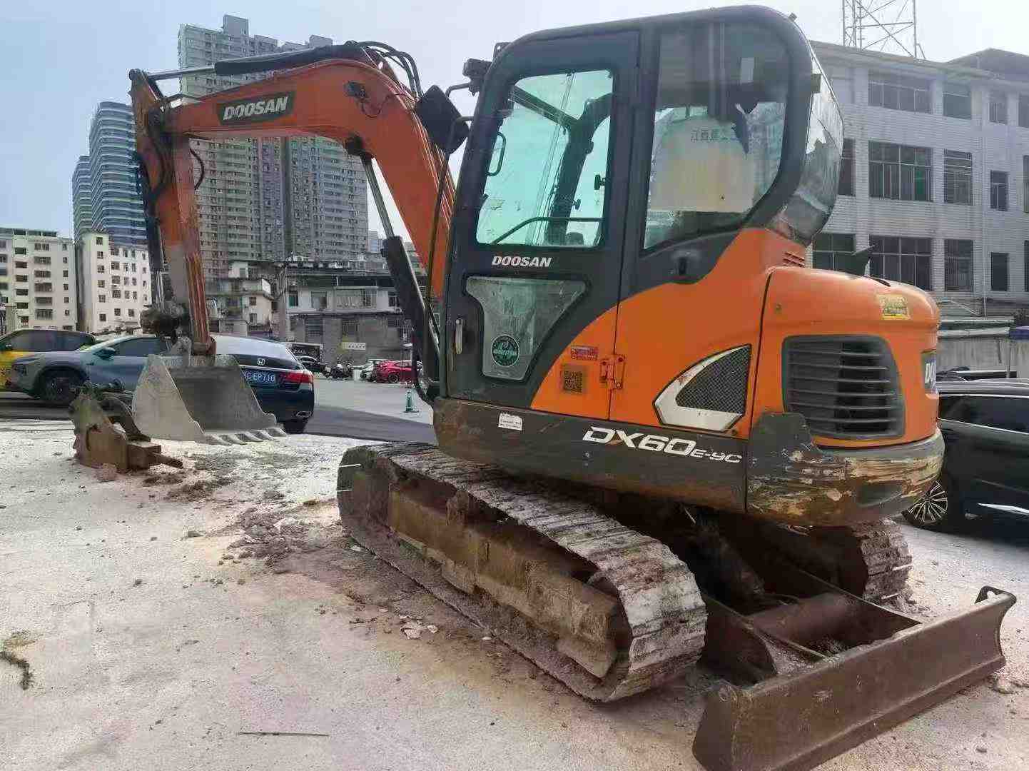 Used Doosan DX60-9C Excavator 2020 Model / 4
