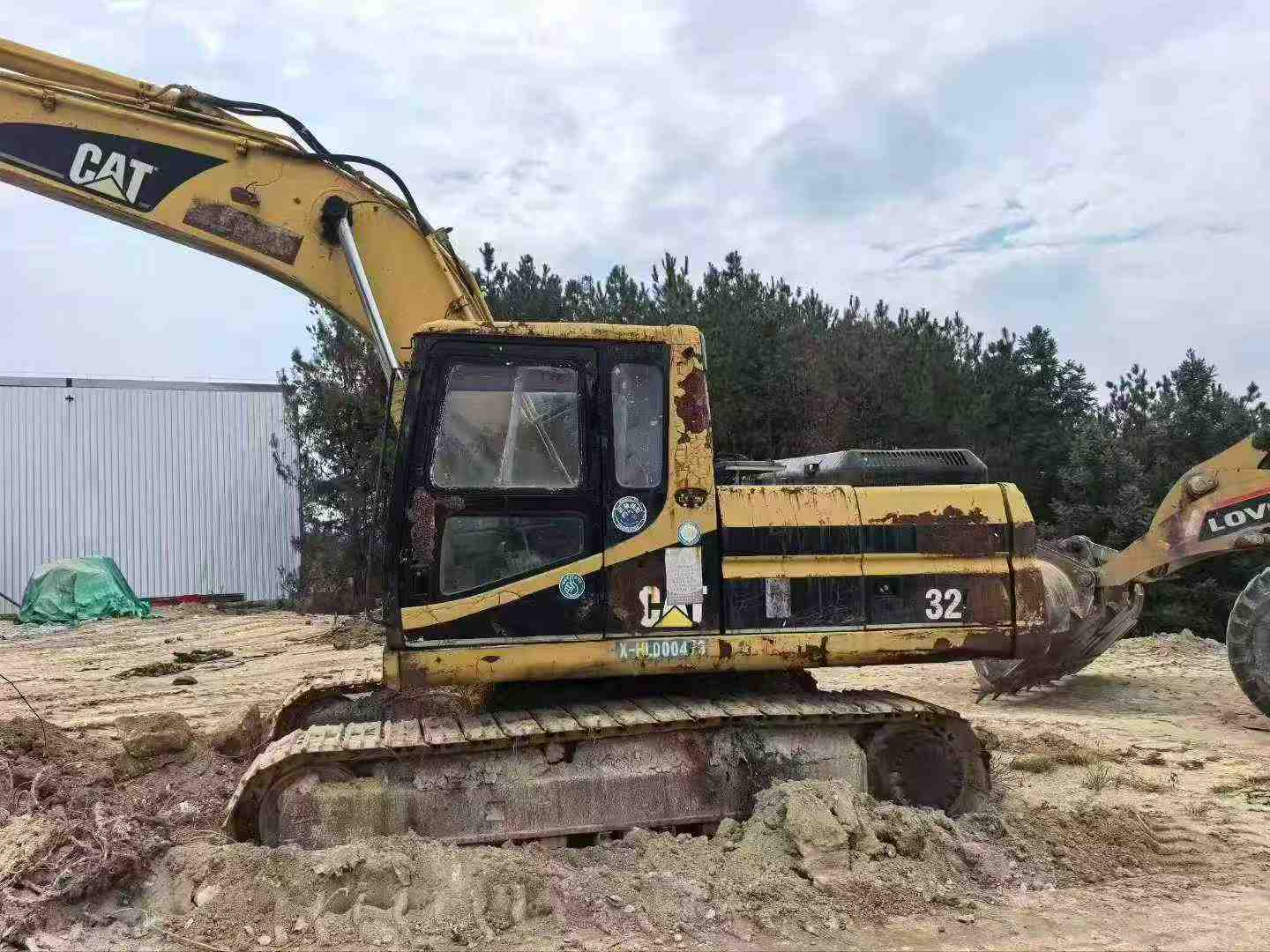 Used Caterpillar 320V2 Excavator 2016 Model