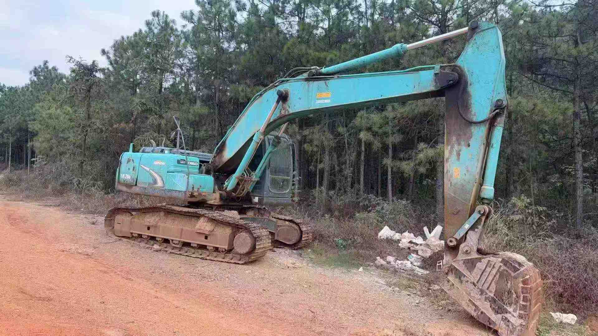Used Kobelco SK200 Excavator 2016 Model / 7