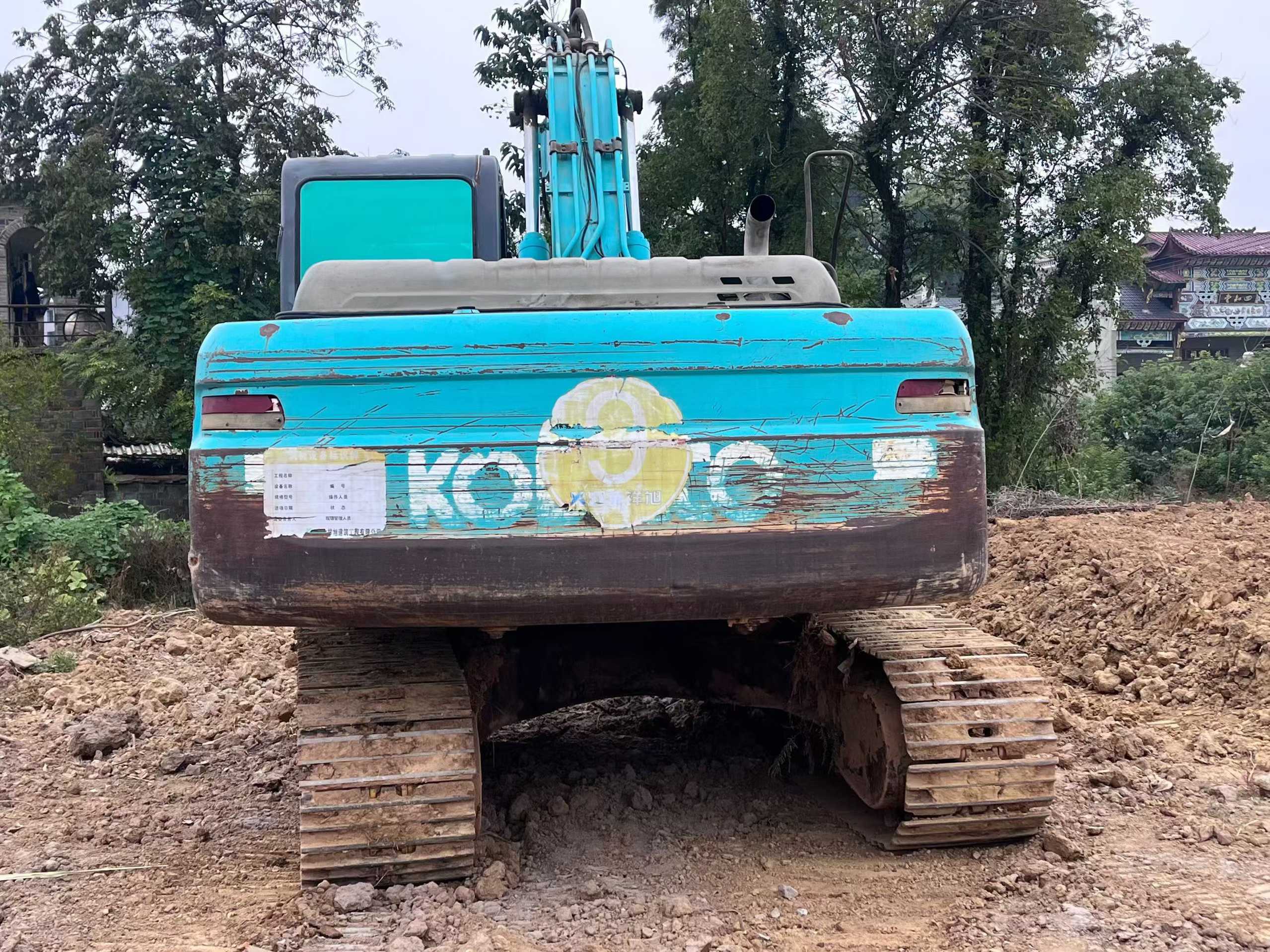 Used Kobelco SK2008 Excavator 2011 Model / 3