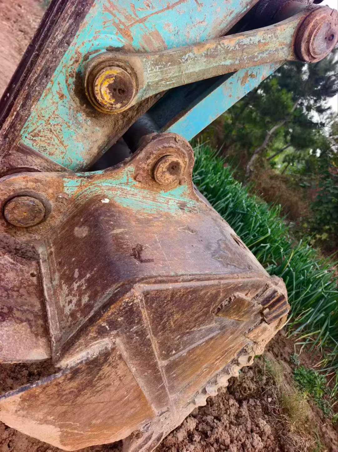 Used Kobelco SK210 Excavator 2016 Model / 3