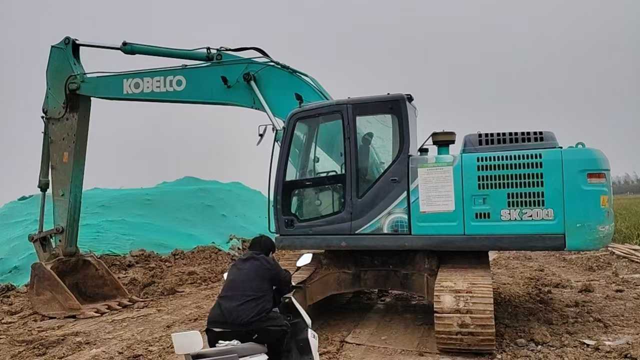 Used Kobelco SK200-10 Excavator 2018 Model / 2