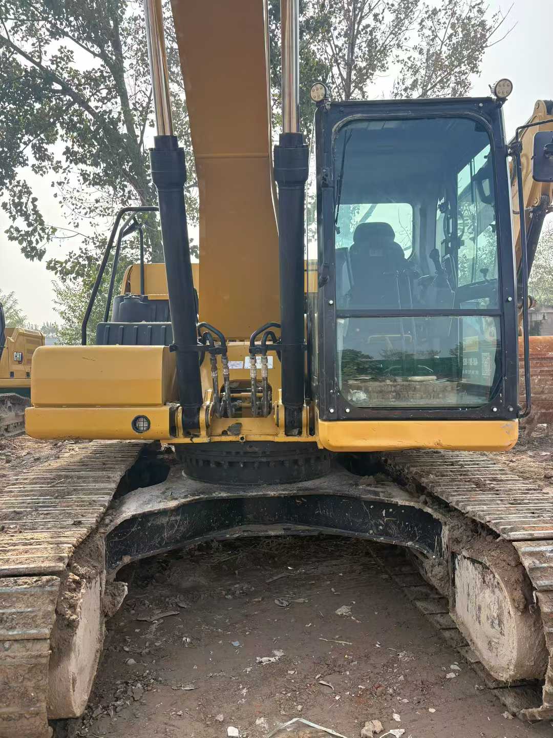 Used Caterpillar 323 Excavator 2020 Model / 5