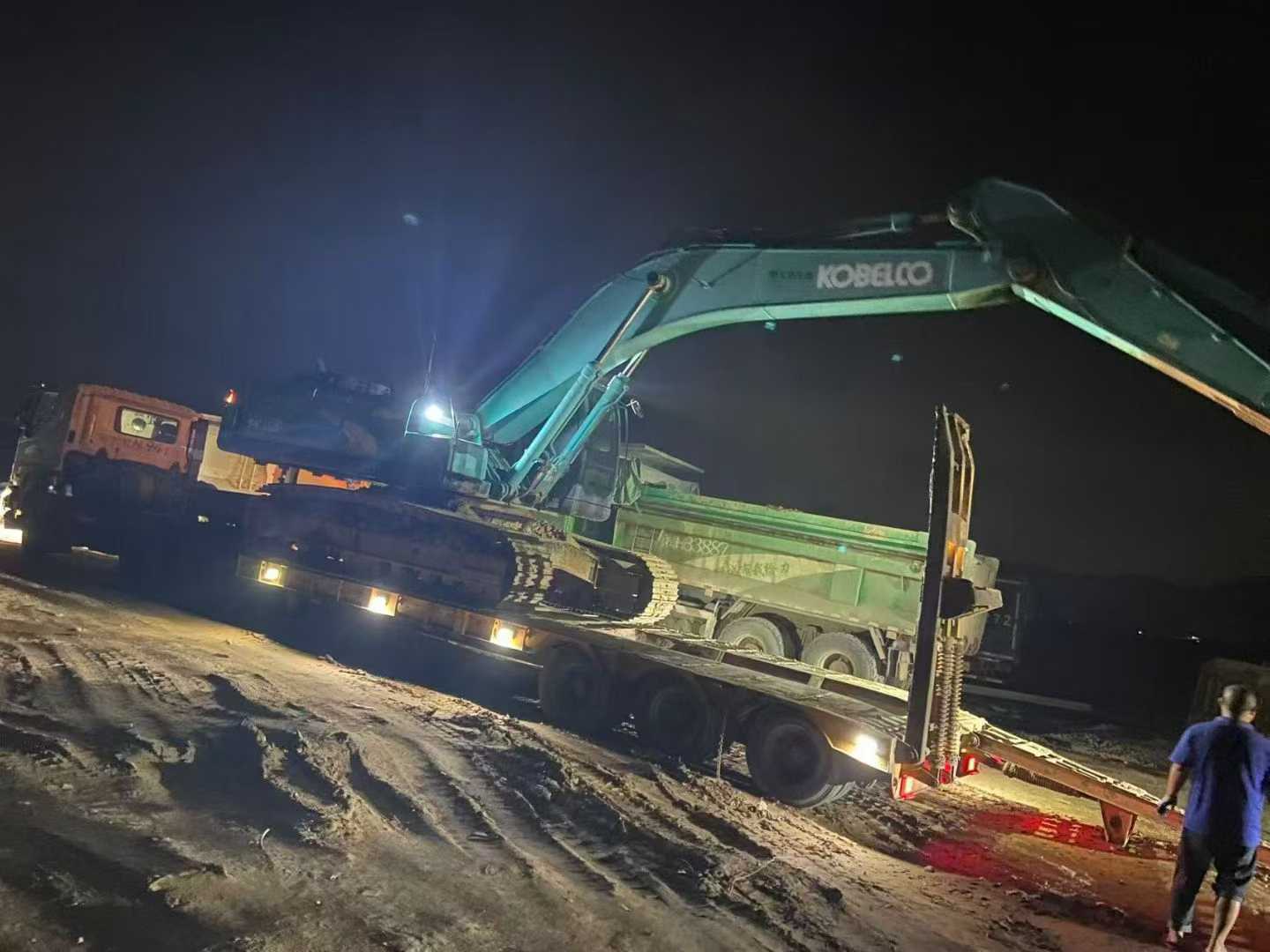 Used Kobelco  SK120-5.5 Excavator 2016 Model / 2