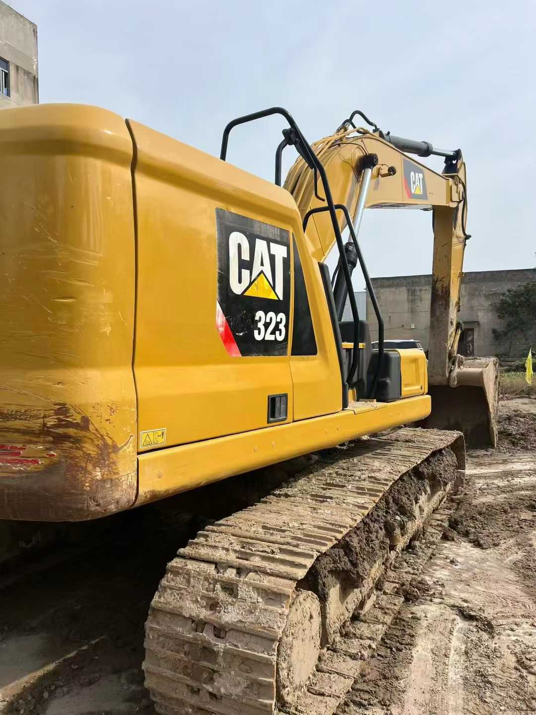Used Caterpillar 323 Excavator 2018 Model