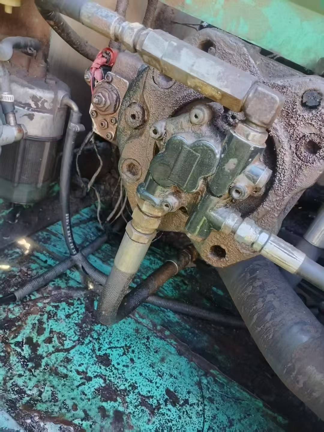 Used Kobelco SK210 Excavator 2016 Model / 5