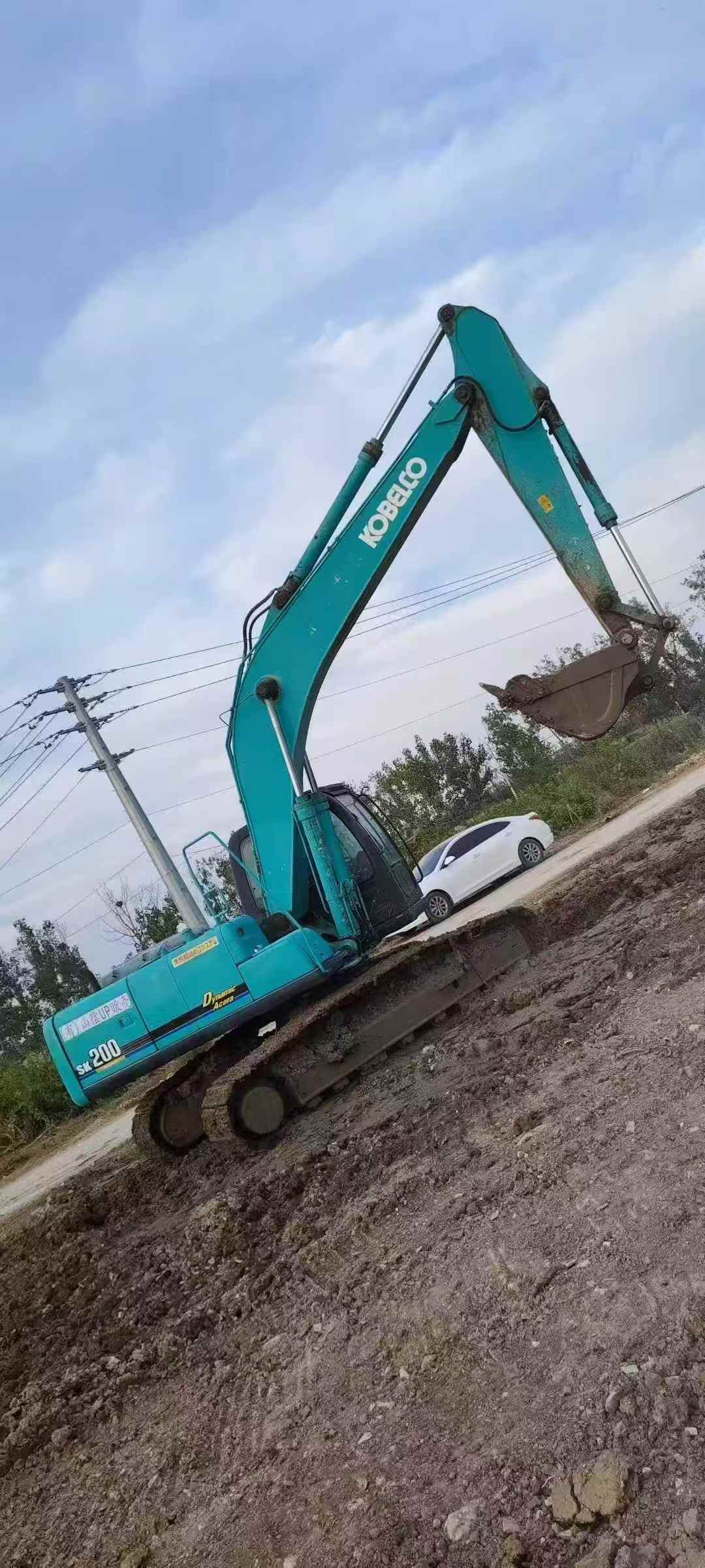 Used Kobelco SK200-10 Excavator 2016 Model / 3