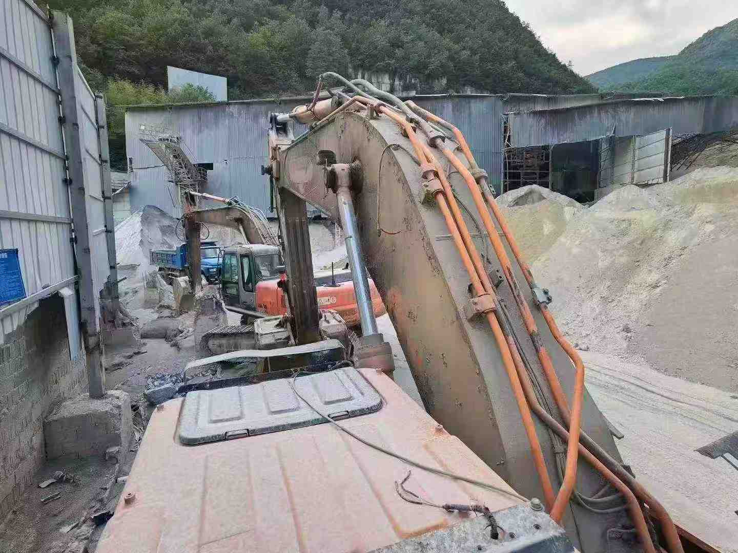 Used Doosan DX380 Excavator 2016 Model / 2