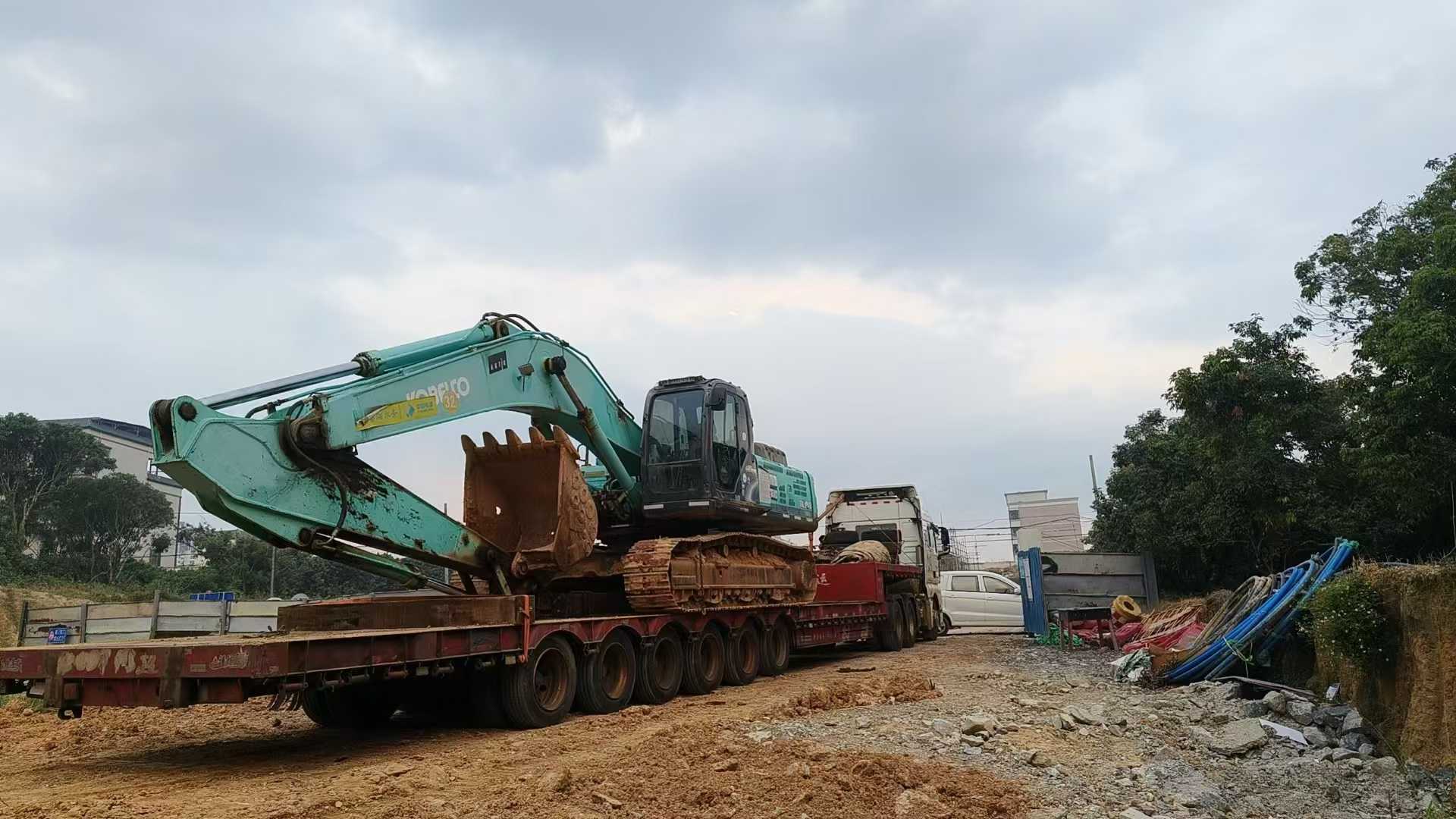 Used Kobelco SK350-8 Excavator 2016 Model / 2