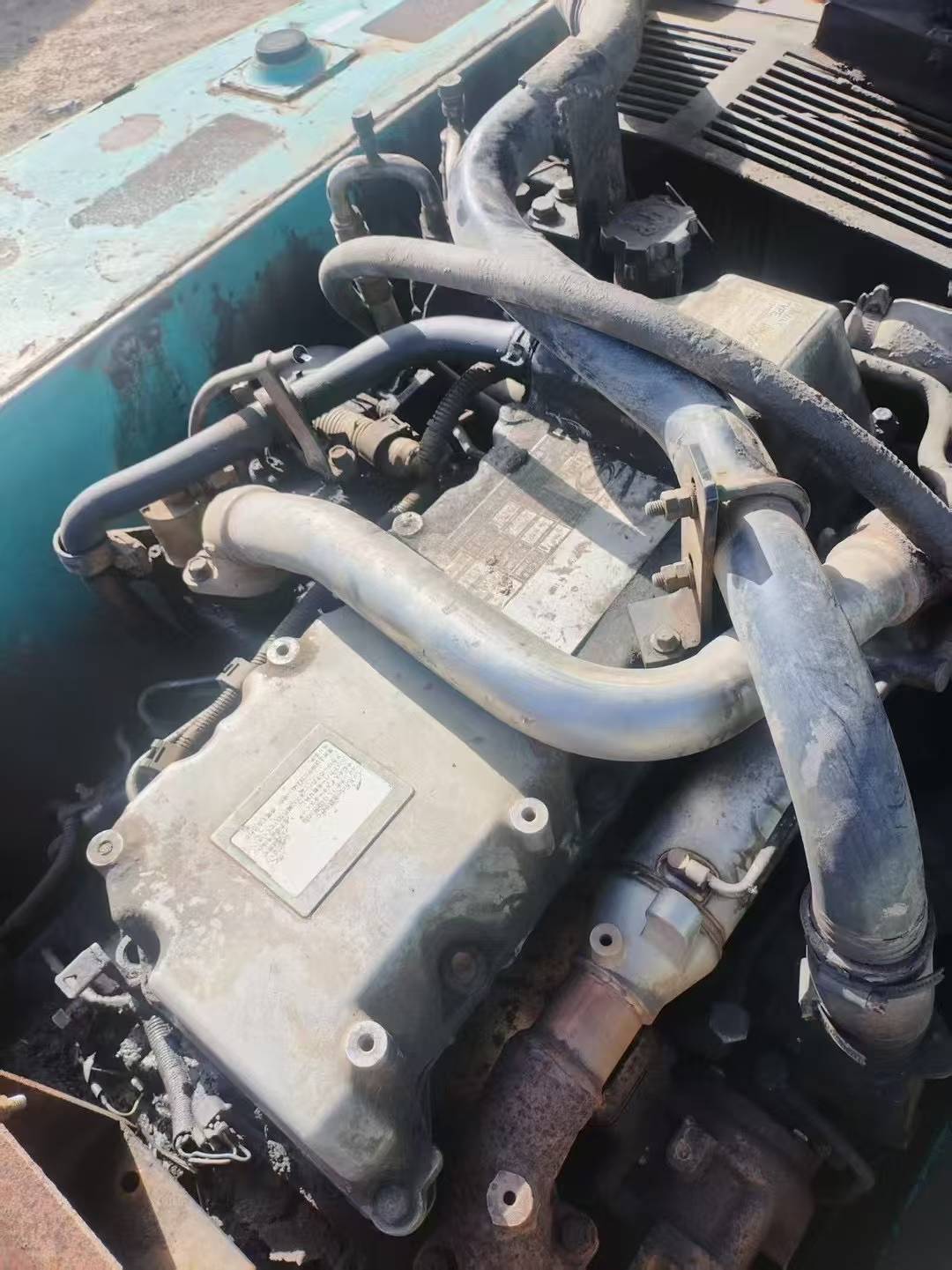 Used Kobelco SK210 Excavator 2016 Model / 6