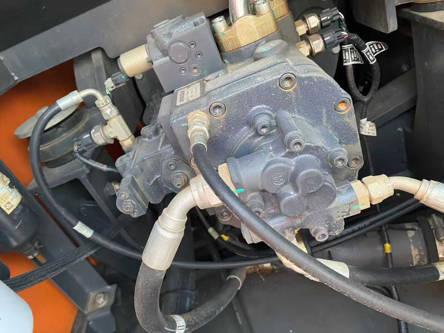 Used Doosan DX500 Excavator 2021 Model / 6