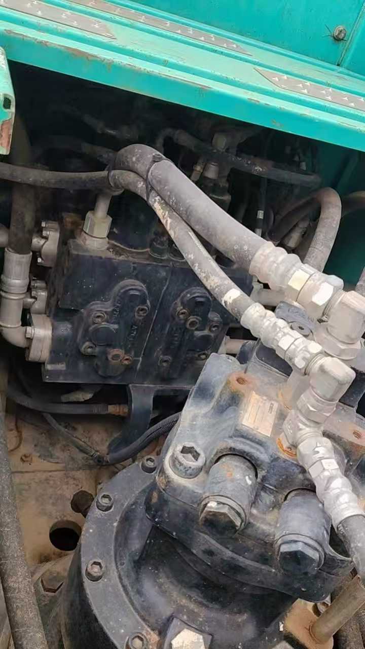 Used Kobelco SK200-10 Excavator 2018 Model / 4